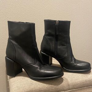 M. Gemi Black Heeled Leather Boots